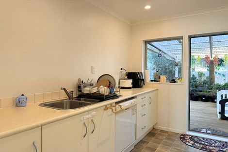Photo of property in 3 Dunbarton Drive, Ranui, Auckland, 0612