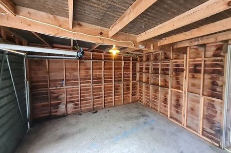 Photo of property in 2/81 Christmas Road, Manurewa, Auckland, 2102