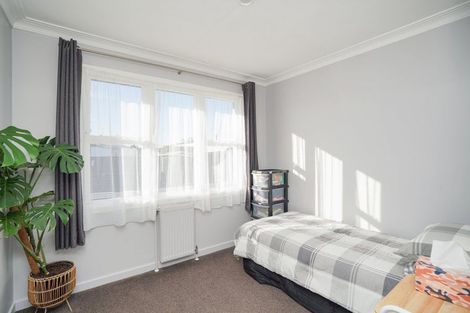 Photo of property in 230 Conyers Street, Strathern, Invercargill, 9812
