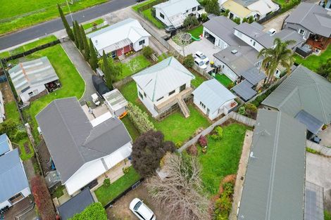 Photo of property in 33a Stevenson Road, Clarks Beach, 2122