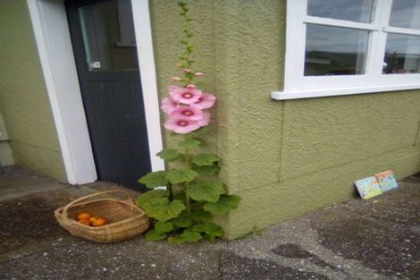 Photo of property in 5 Gloag Street, Waverley, 4510