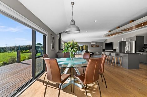 Photo of property in 662 Aorangi Road, Maraekakaho, Hastings, 4171