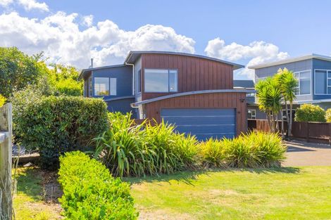 Photo of property in 2/2 Rhodes Fall, Rangatira Park, Taupo, 3330
