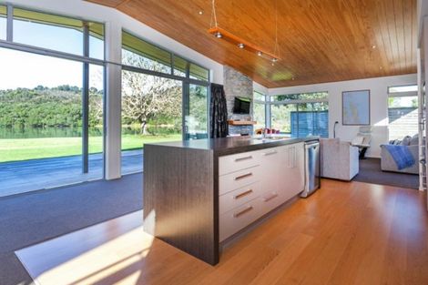 Photo of property in 111 Apperly Street, Whangamata, 3620