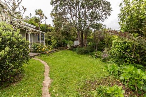 Photo of property in 11 Levina Avenue, Aro Valley, Wellington, 6021