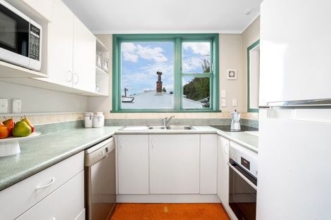 Photo of property in 177 Grant Road, Thorndon, Wellington, 6011