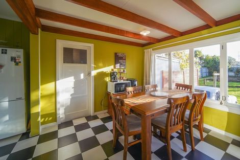 Photo of property in 54 Grey Street, Marton, 4710