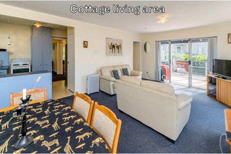 Photo of property in 78 Seaview Road, Paraparaumu Beach, Paraparaumu, 5032