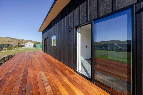 Photo of property in 710b Pourerere Road, Otane, 4271