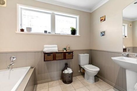 Photo of property in 13 Bristol Road, Whenuapai, Auckland, 0618