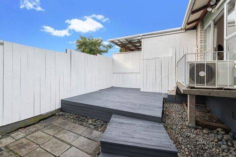 Photo of property in 1/11 Udall Place, Bucklands Beach, Auckland, 2014