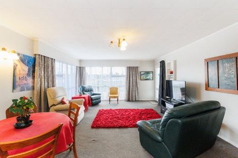 Photo of property in 23 Wallace Place, Hokowhitu, Palmerston North, 4410