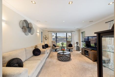 Photo of property in 562a Bower Avenue, Parklands, Christchurch, 8083