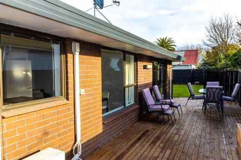 Photo of property in 2 Flaxwood Lane, Waltham, Christchurch, 8023