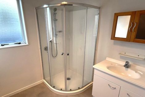 Photo of property in 44 Kaimanawa Street, Kelvin Grove, Palmerston North, 4414