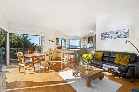 Photo of property in 417 Paremoremo Road, Paremoremo, Auckland, 0632