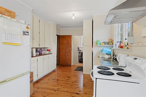 Photo of property in 13 Pitcairn Crescent, Bryndwr, Christchurch, 8053