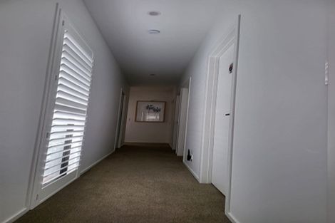 Photo of property in 9 Makete Crescent, Hobsonville, Auckland, 0618