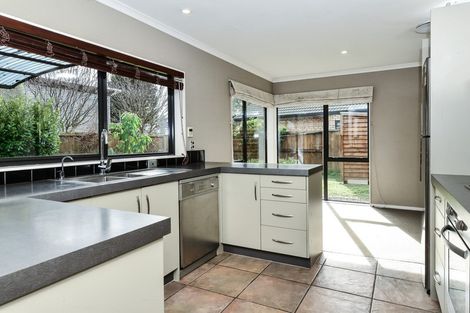 Photo of property in 54 Saint James Drive, Huntington, Hamilton, 3210