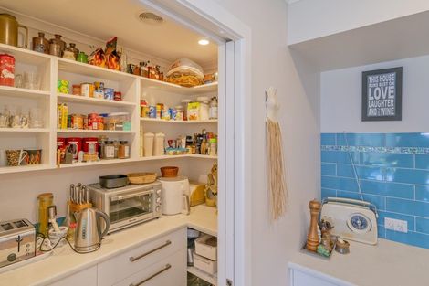 Photo of property in 120 Kupe Drive, Whitianga, 3510