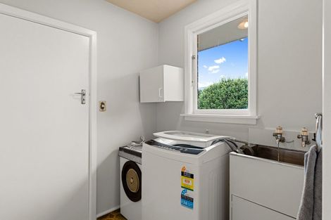 Photo of property in 24 Greendale Avenue, Avonhead, Christchurch, 8042