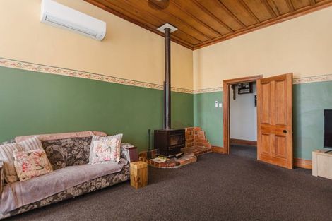 Photo of property in 44 Gordon Street, Dannevirke, 4930