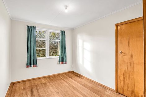 Photo of property in 55 Wilson Street, Waverley, 4510