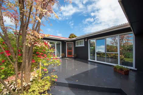 Photo of property in 23 Featherston Street, Takaro, Palmerston North, 4412
