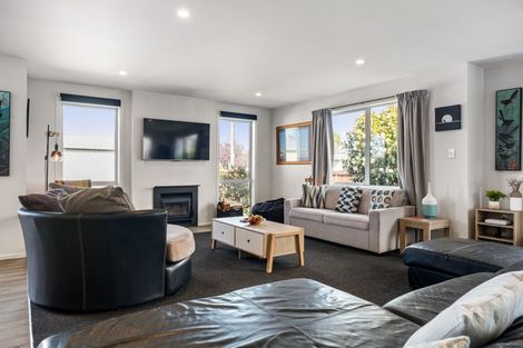 Photo of property in 10 Aintree Street, Bishopdale, Christchurch, 8051