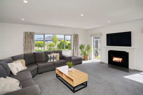 Photo of property in 8 Quartz Drive, Rolleston, 7614