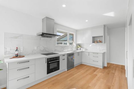 Photo of property in 56 Woodbury Street, Russley, Christchurch, 8042