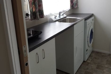 Photo of property in 1 Avon Terrace, Taradale, Napier, 4112