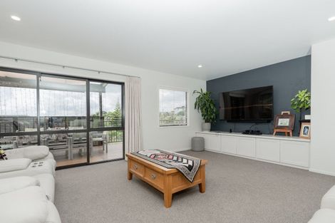 Photo of property in 5a Waikowhai Place, Raglan, 3225