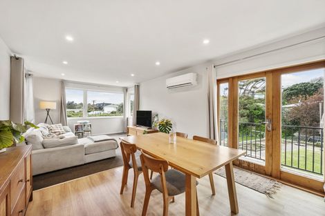 Photo of property in 58 Bell Street, Tawa, Wellington, 5028