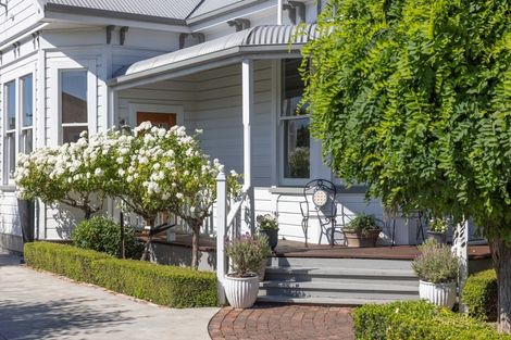 Photo of property in 49 Te Aute Road, Havelock North, 4130