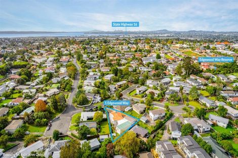 Photo of property in 1 Edgewood Way, Henderson, Auckland, 0612