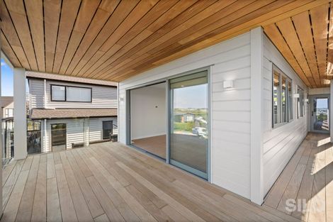 Photo of property in 35 Kikorangi Drive, Wainui, Silverdale, 0992