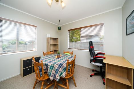 Photo of property in 35 Fitzroy Street, Terrace End, Palmerston North, 4410
