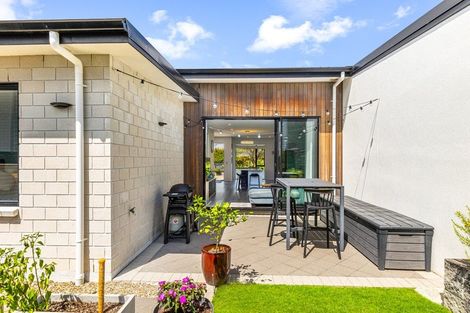 Photo of property in 31b Westgate Drive, Westgate, Auckland, 0614