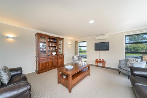 Photo of property in 39 Pukepapa Road, Marton, 4710