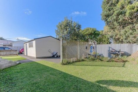 Photo of property in 49a Thatcher Street, Castlecliff, Whanganui, 4501