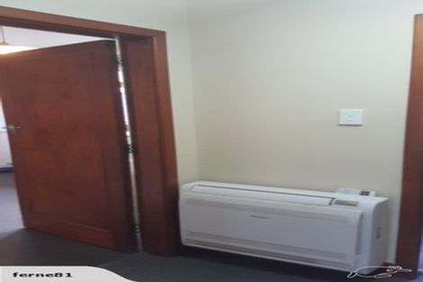 Photo of property in 118 Holly Road, St Albans, Christchurch, 8014