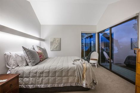 Photo of property in 26 Postgate Drive, Whitby, Porirua, 5024