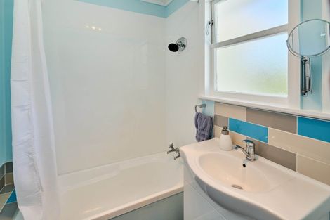 Photo of property in 22 Rintoul Grove, Stokes Valley, Lower Hutt, 5019
