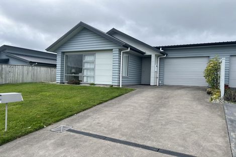 Photo of property in 88a/1 Endeavour Drive, Whitby, Porirua, 5024