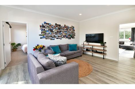 Photo of property in 13 Harvest Avenue, Orewa, 0931