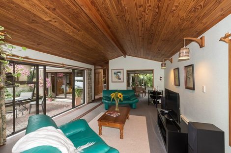 Photo of property in 3 Hebe Place, Birkenhead, Auckland, 0626