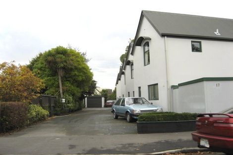 Photo of property in 2/17 Bristol Street, St Albans, Christchurch, 8014