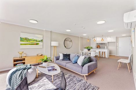 Photo of property in 186 Landmark Terrace, Orewa, 0931