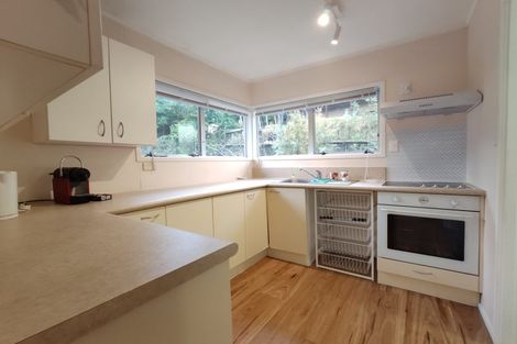 Photo of property in 2/19 Capilano Place, Glenfield, Auckland, 0629